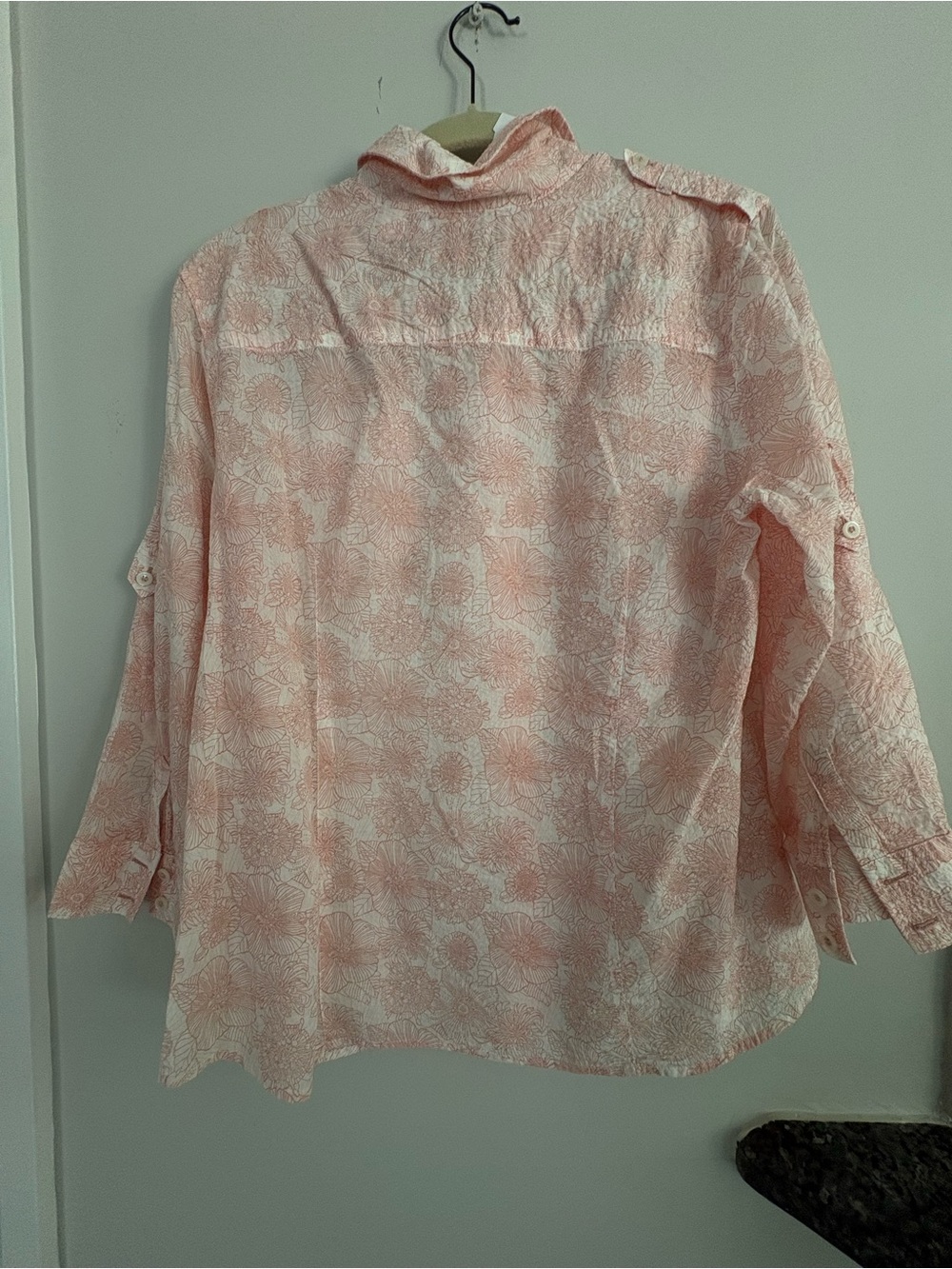 Liz Claiborne Light Pink Floral Button-Down Shirt - Picture 2 of 3